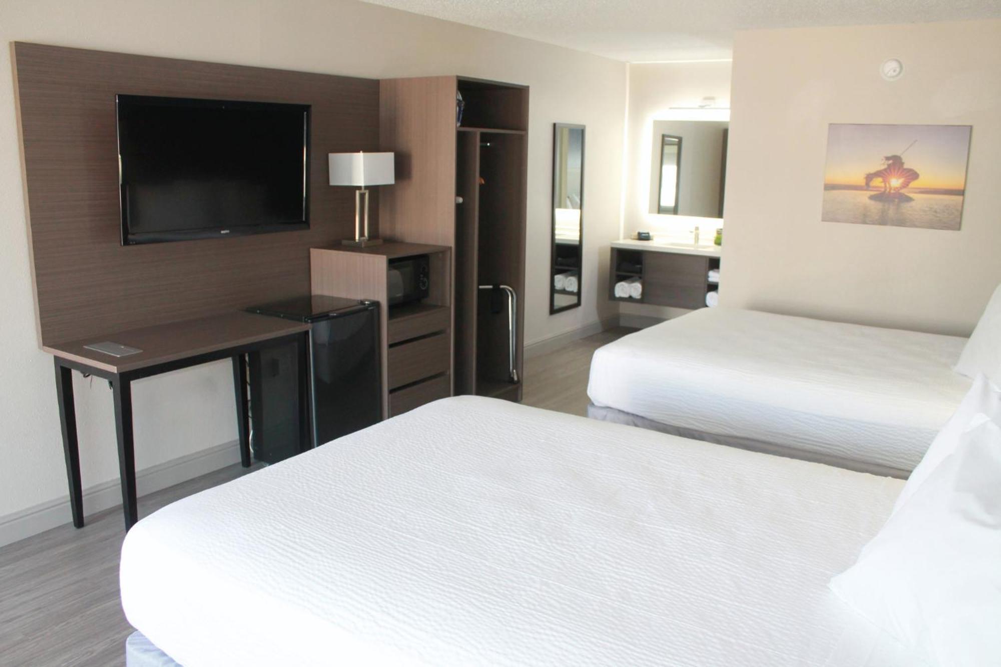 Angel Inn Near Imax, A Travelodge By Wyndham Branson Eksteriør billede